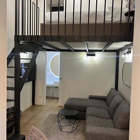 מילאנו Cortivo House Suite Perugino 8 מראה חיצוני תמונה